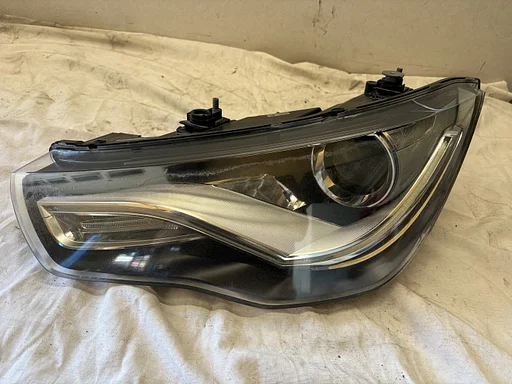 Audi A1 Linker Koplamp Compleet 8X0941003