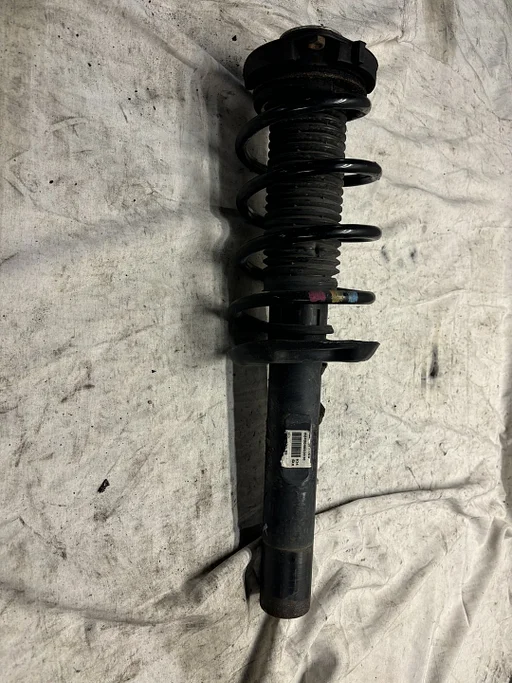 Volkswagen Golf VI / 6 Veerpoot 824904003838