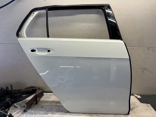 Volkswagen Golf VII / 7 Deur Rechtsachter