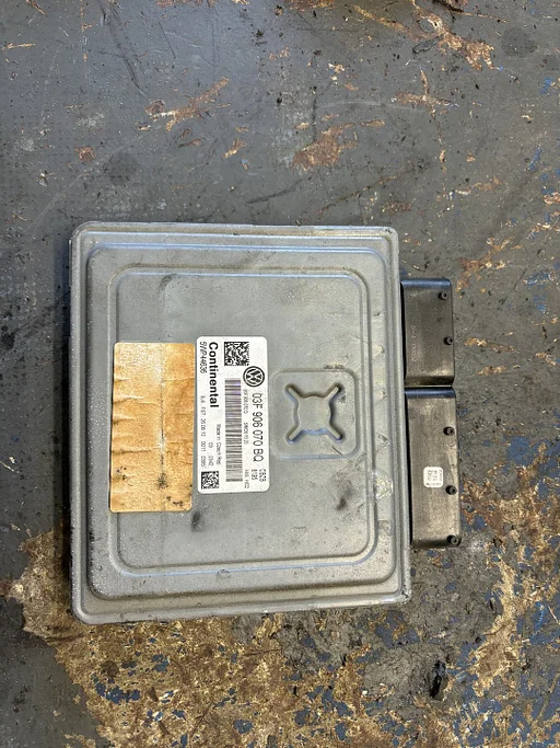 Volkswagen Polo 2011 Computer Management 03F906070BQ