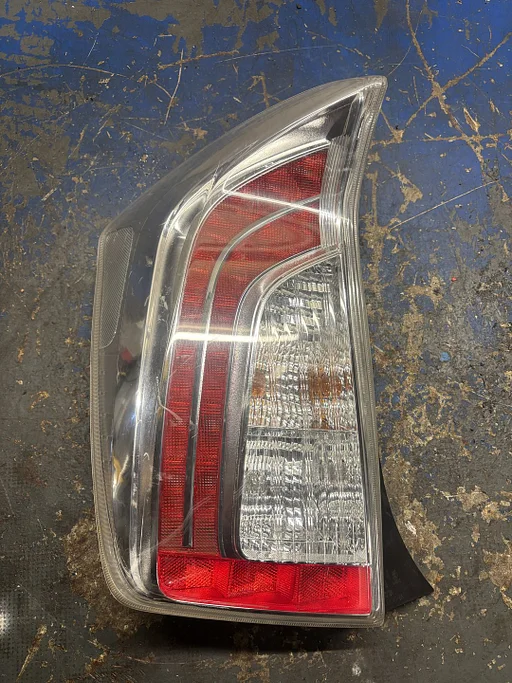 Toyota Prius Achterlicht Links 47-55