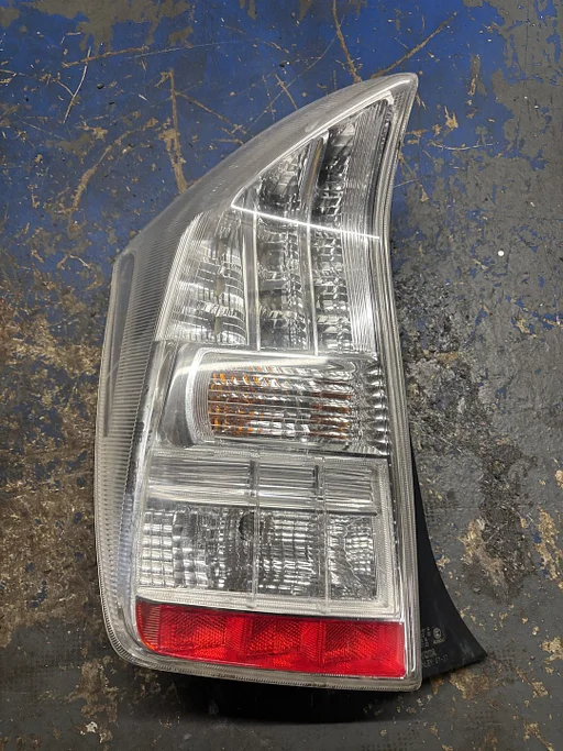 Toyota Prius Achterlicht Rechts 47-37