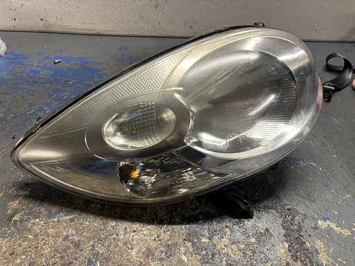 Citroen C1 Koplamp Rechts 89092916