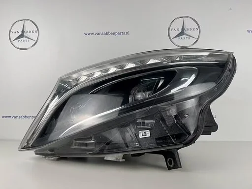 Koplamp links van een Mercedes V-Klasse