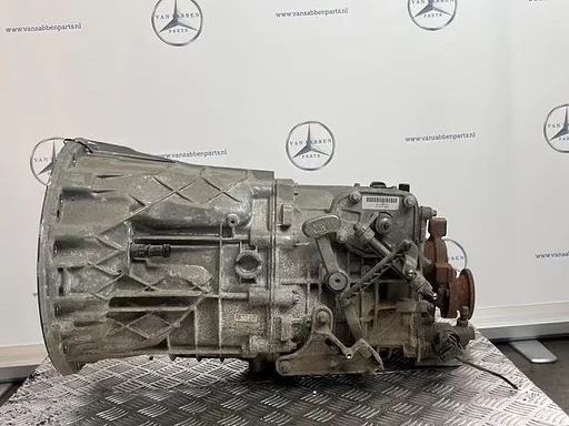 Versnellingsbak van een Mercedes Sprinter