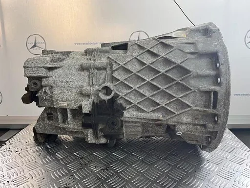 Versnellingsbak van een Mercedes Sprinter