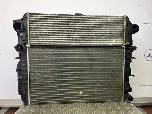 Koelerset van een Mercedes Sprinter