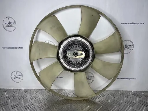 Koelvinhart zelfdenk van een Mercedes Sprinter