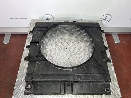 Koelvinhuis van een Mercedes Sprinter