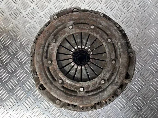 Dubbele massa vliegwiel van een Mercedes Vito