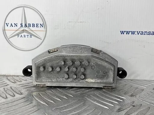 Kachel Weerstand van een Mercedes Vito