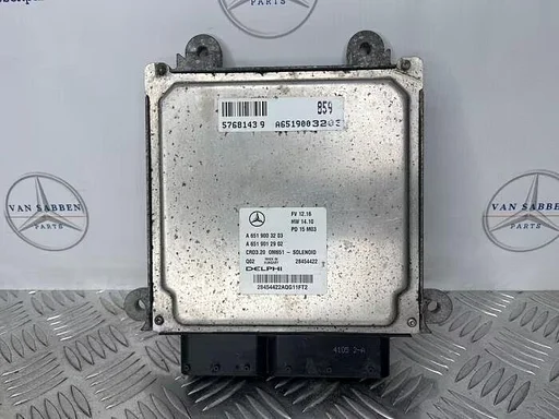 Computer Motormanagement van een Mercedes Sprinter