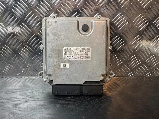 Computer Motormanagement van een Mercedes Vito