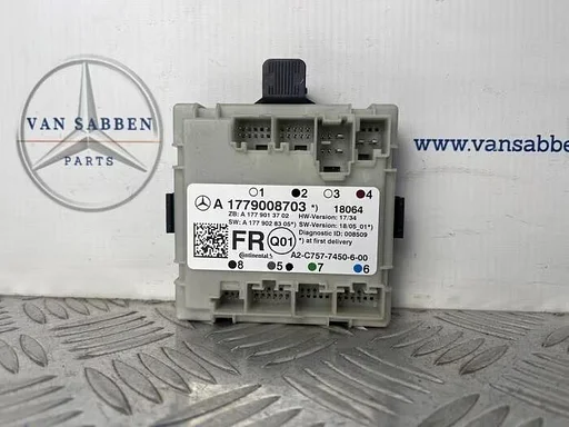 Centrale Deurvergrendelings Module van een Mercedes A-Klasse