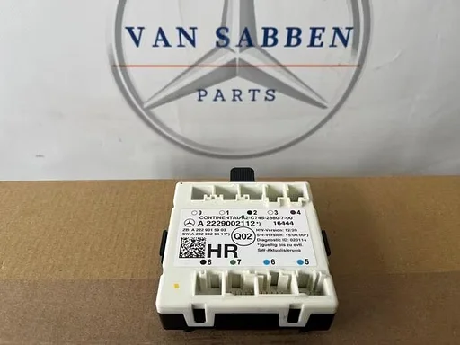 Centrale Deurvergrendelings Module van een Mercedes C-Klasse