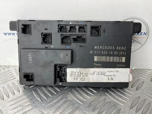 Centrale Deurvergrendelings Module van een Mercedes E-Klasse