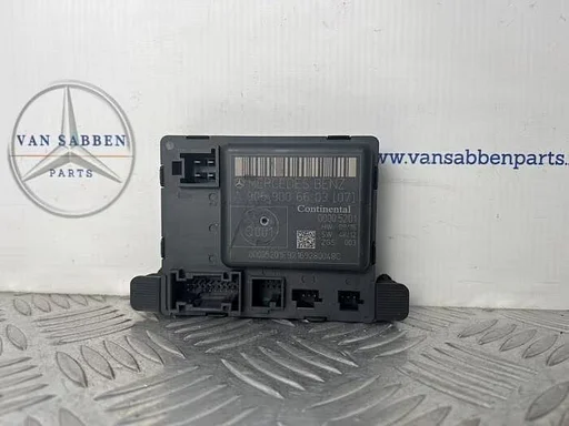 Centrale Deurvergrendelings Module van een Mercedes Sprinter