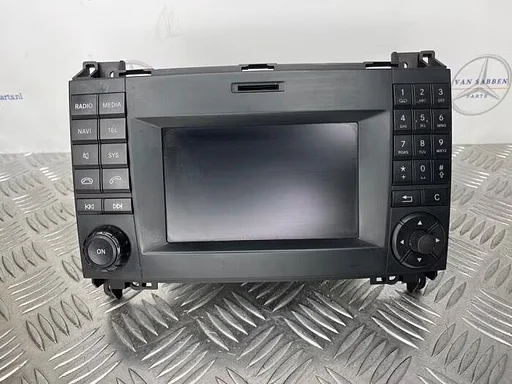 Navigatie Systeem van een Mercedes Sprinter