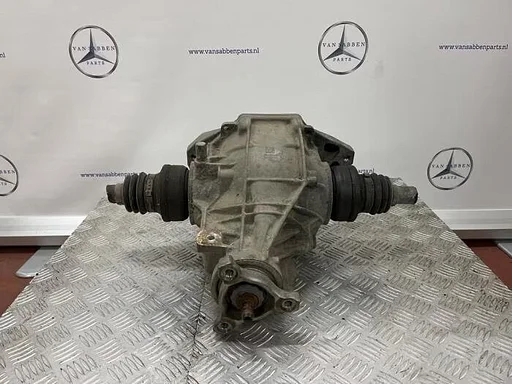 Differentieel achter van een Mercedes C-Klasse