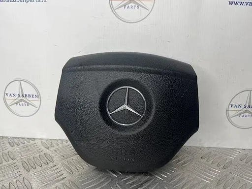 Airbag links (Stuur) van een Mercedes B-Klasse
