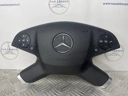 Airbag links (Stuur) van een Mercedes E-Klasse