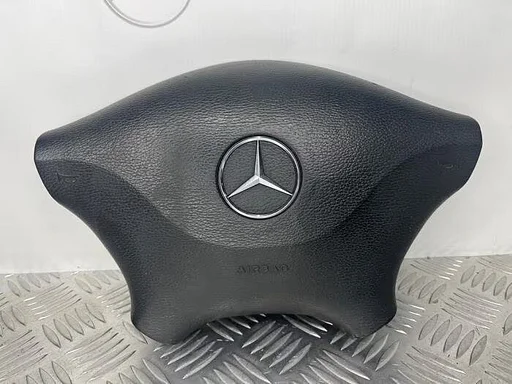 Airbag links (Stuur) van een Mercedes Sprinter
