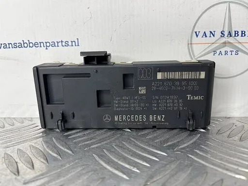 Module achterklep motor van een Mercedes S-Klasse