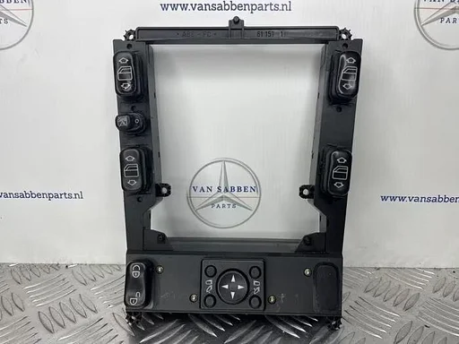 Elektrisch Raam Schakelaar van een Mercedes ML-Klasse