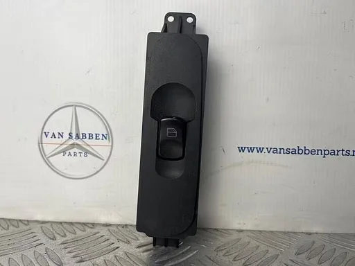 Elektrisch Raam Schakelaar van een Mercedes Sprinter