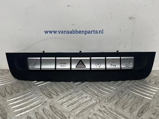 Paniekverlichtings Schakelaar van een Mercedes CLA