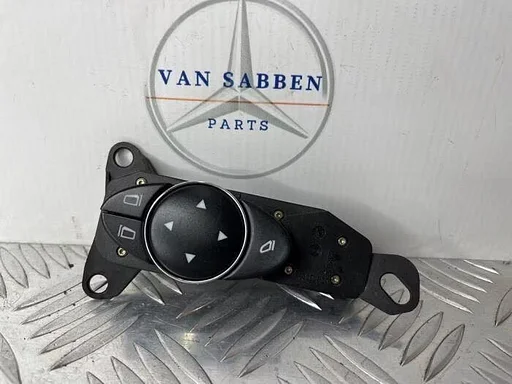 Spiegel Schakelaar van een Mercedes E-Klasse