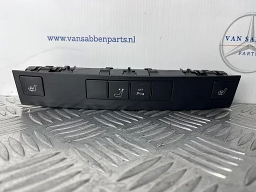 Stoelverwarmings Schakelaar van een Mercedes E-Klasse