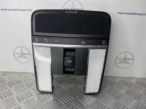 Binnenverlichting voor van een Mercedes CL