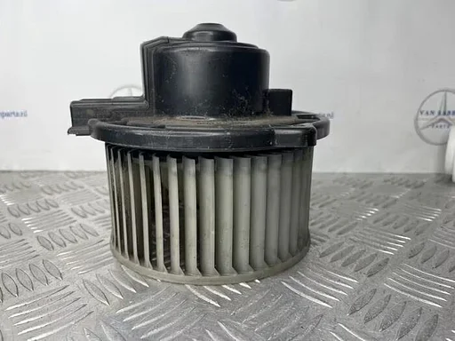 Kachel Ventilatiemotor van een Mercedes ML-Klasse