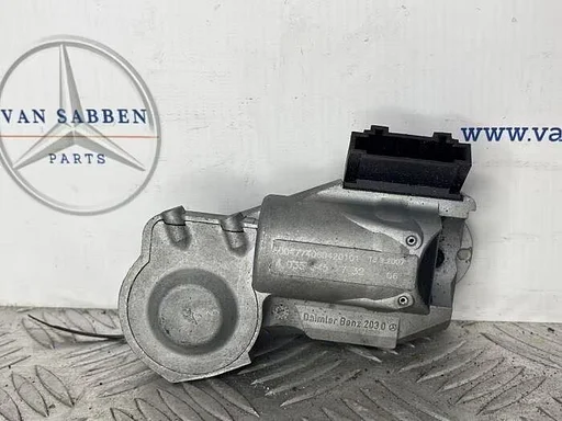 Elektronisch kontaktslot van een Mercedes E-Klasse