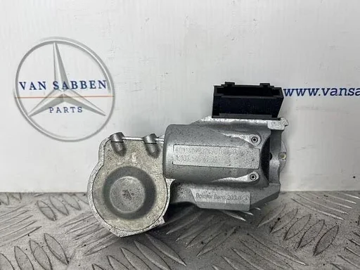 Elektronisch kontaktslot van een Mercedes Sprinter