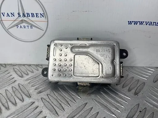 Spanningsregelaar van een Mercedes CLS-Klasse