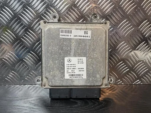 Computer Motormanagement van een Mercedes Sprinter