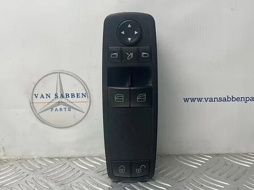 Combischakelaar ramen van een Mercedes A-Klasse