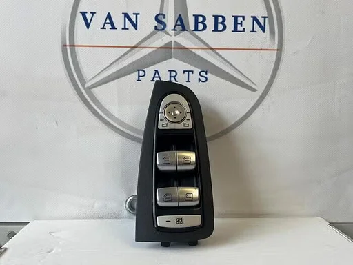 Elektrisch Raam Schakelaar van een Mercedes C-Klasse