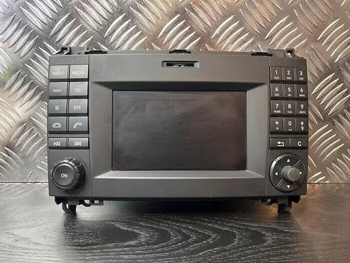 Radio van een Mercedes Sprinter