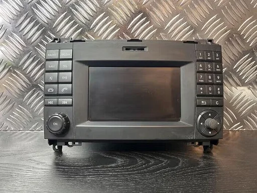 Radio van een Mercedes Sprinter