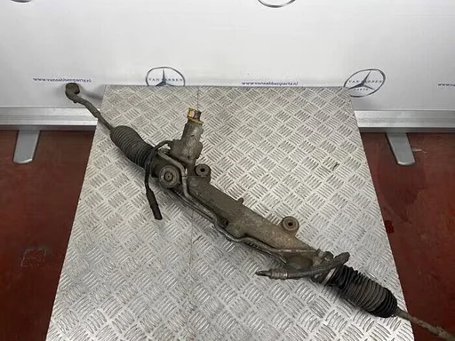 Stuurhuis van een Mercedes C-Klasse