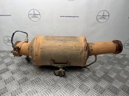 Roetfilter van een Mercedes Vito