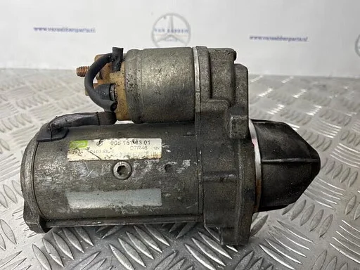 Startmotor van een Mercedes Sprinter