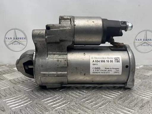 Startmotor van een Mercedes Vito