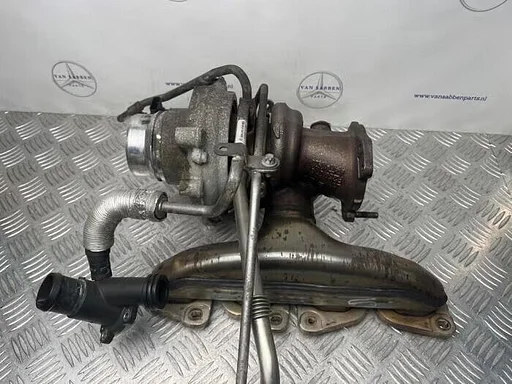 Turbo van een Mercedes A-Klasse