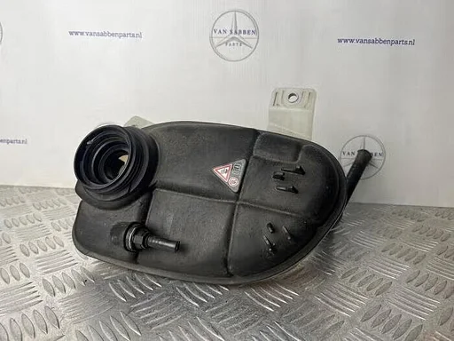 Expansievat van een Mercedes Vito