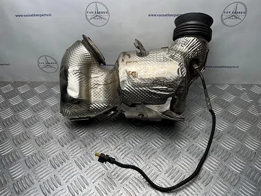 Katalysator van een Mercedes Vito