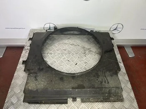 Koelvinhuis van een Mercedes Vito